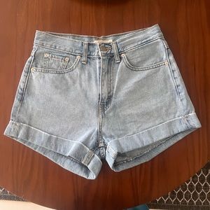Levi’s premium shorts